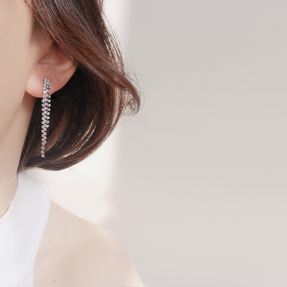 Bông tai style Hàn Quốc 3 dãy đính đá lấp lánh BT102