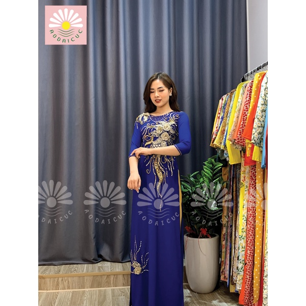 Áo dài mẹ -bà sui ,màu xanh cô ban, thêu tay thủ công, đính hạt pha lê cao cấp - M05