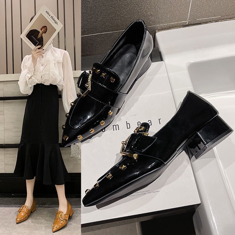 Giày nữ loafer da mũi nhọn đế thấp phong cách retro Anh Quốc thời trang mùa đông 2021
