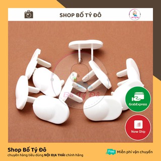 Bịt ổ điện an toàn cho bé nút cắm 2 chân chống giật cao cấp