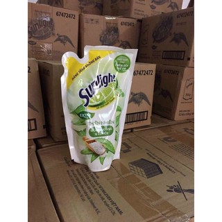 NƯỚC RỬA CHÉN SUNLIGHT 550ML