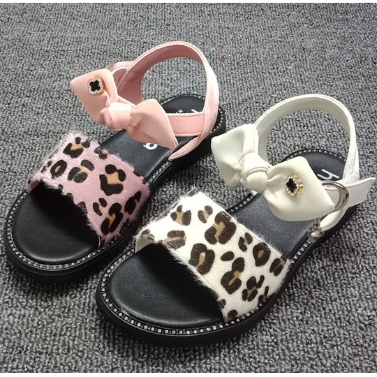 sandal bé gái size 32-37 dễ thương