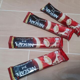 Cà phê rang xay hòa tan nescafe 3in1 46 gói (date luôn mới)