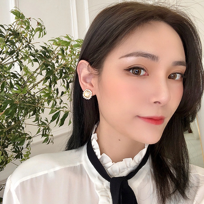 Khuyên Tai Hình Vuông Đính Đá Phong Cách Vintage