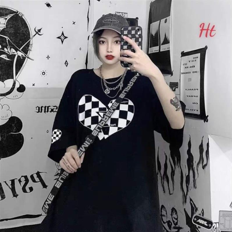 Áo thun form rộng tay lỡ trái tim caro tay ngực chất cotton nam nữ unisex giá rẻ