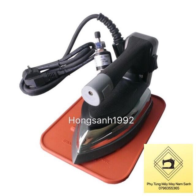 Bàn ủi, bàn là hơi nước công nghiệp PEN520 tặng kèm 1 mặt nạ chống bóng vải