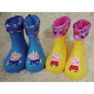 Ủng đi mưa cho bé.