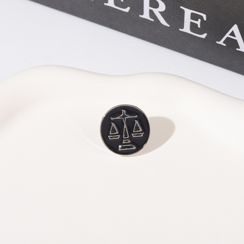 Huy Hiệu Cài Áo Hình Chòm Sao Cân Bằng Màu Đen / Bạc Phong Cách Gothic Punk