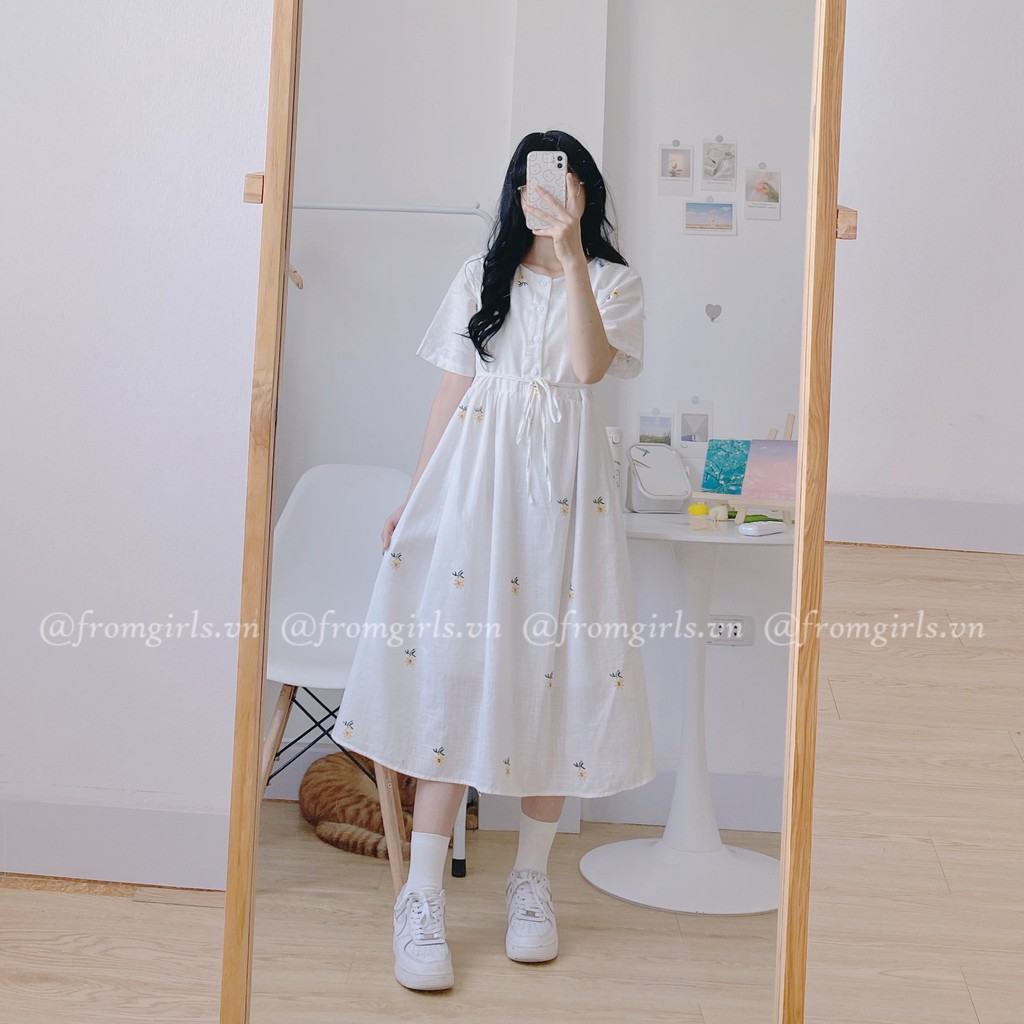 Váy trắng hoa nhí, đầm trắng ulzzang cài cúc ngực  - V51