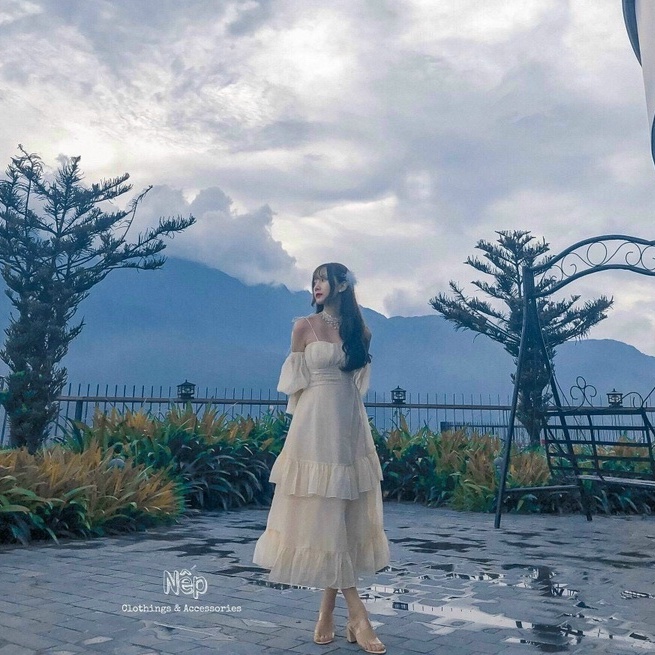 Đầm Nơ Cúp Ngực Viền Bèo Trễ Vai | BigBuy360 - bigbuy360.vn