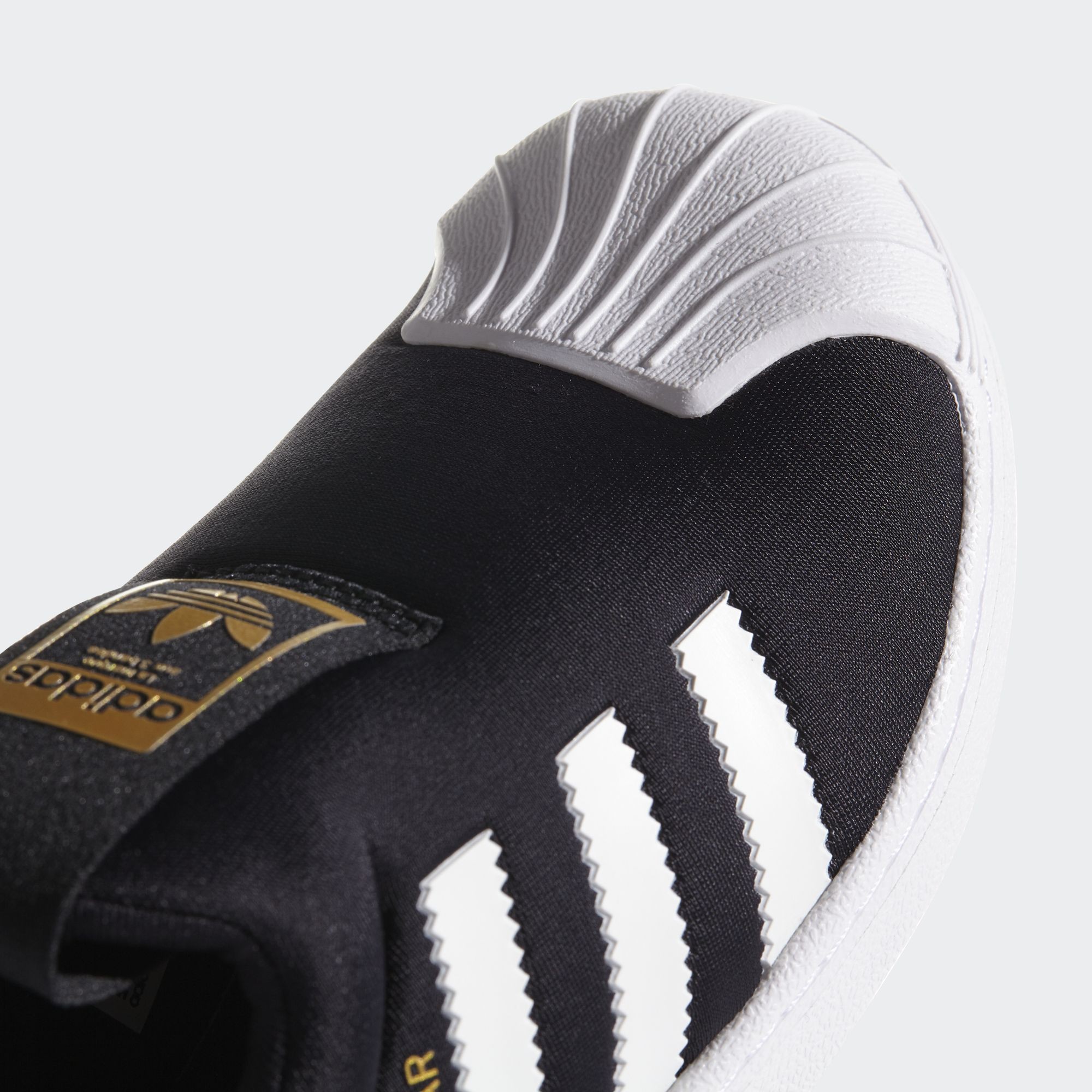 [Mã WABRDAS150 giảm 15% tối đa 100K đơn 399K] Giày adidas ORIGINALS Unisex Trẻ Em Superstar 360 Màu Đen S32130