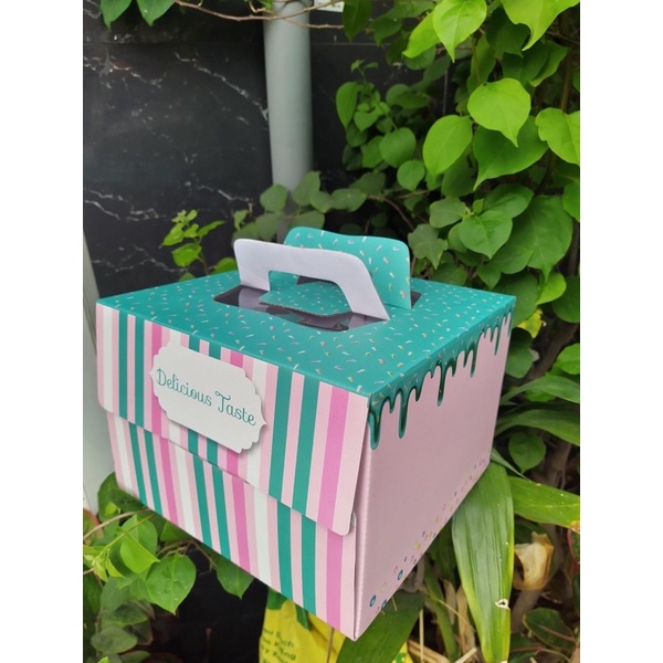 Hộp đựng bánh sinh nhật, hộp bánh kem Kẹo ngọt(gồm đế) - size 20x20x16cm - 10 hộp