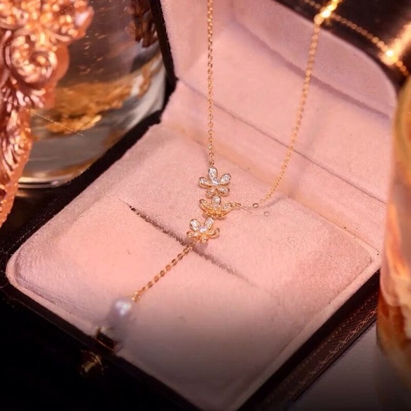 Vòng cổ Hình Hoa Đính Đá Zircon Thời Trang Cho Nữ