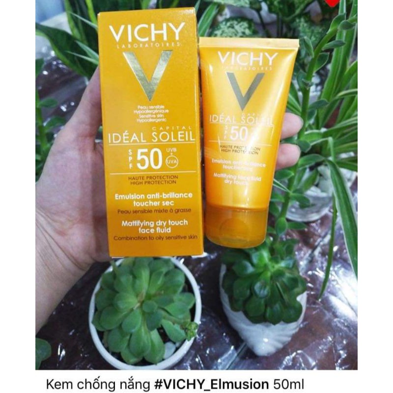 Kem chống nắng Vichy_Emulsion 50ml dành cho da dầu nhạy cảm