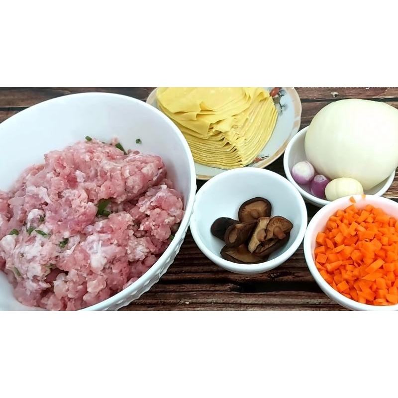Hoành thánh tươi gói 500gr loại mỏng dễ cuốn, chiên hay nấu đều ngon tuyệt vời