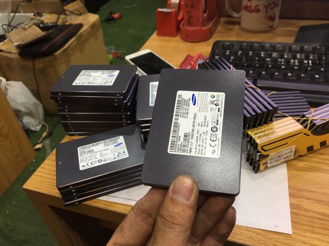 Ssd samsung 128G tháo máy cực đẹp hàng chính hãng