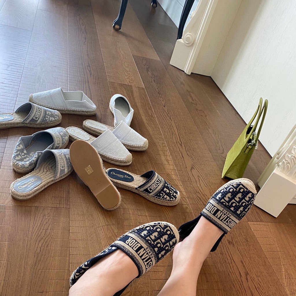 Giày Lười In Hoa Cổ Điển Mẫu Mới Dành Cho Nữ Size 34-42