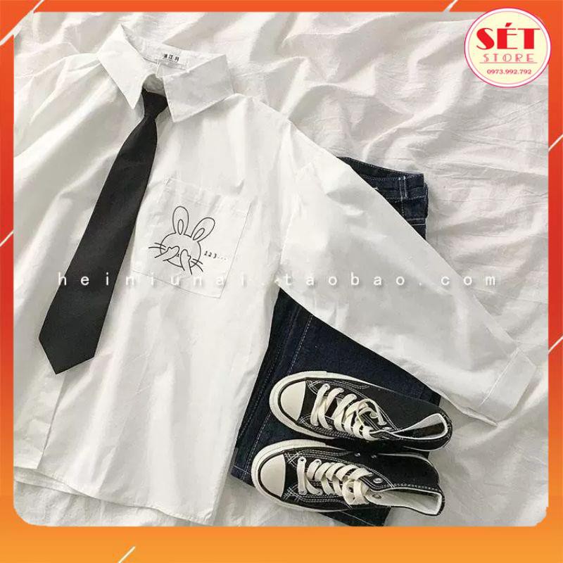 Áo sơ mi trắng Nam nữ dài tay Hàn Quốc in Thỏ -SM126 | BigBuy360 - bigbuy360.vn