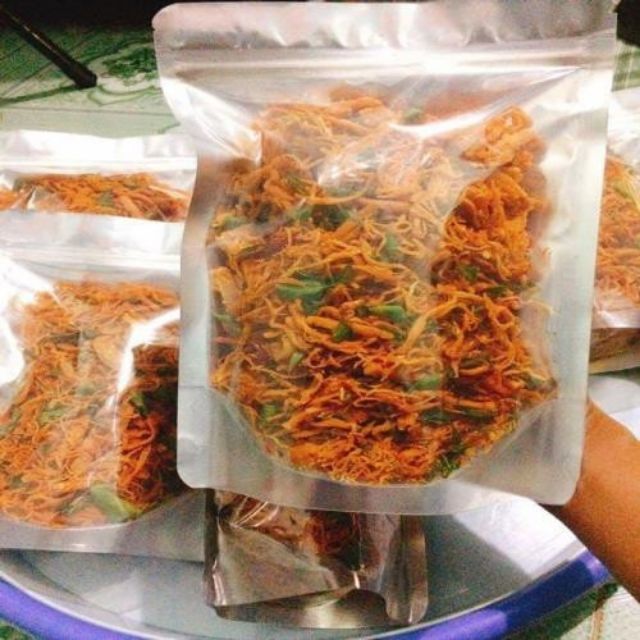 Khô gà lá chanh loại 1 (cay vừa), tặng kèm 2 gói tương ớt