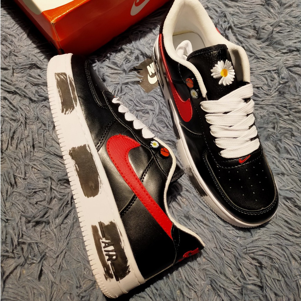 Giày 𝐍𝐈𝐊𝐄 air force 1 ❤️FREESHIP❤️ 𝐍𝐈𝐊𝐄 AF1 đen sơn đế hoa cúc Full size nam nữ + Full Box + Bill