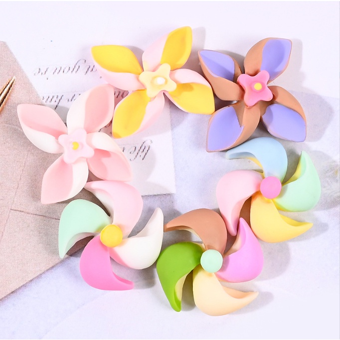 Charm chong chóng nhỏ xinh dễ thương cho các bạn trang trí Jibbitz, vỏ ốp điện thoại, kẹp tóc, DIY