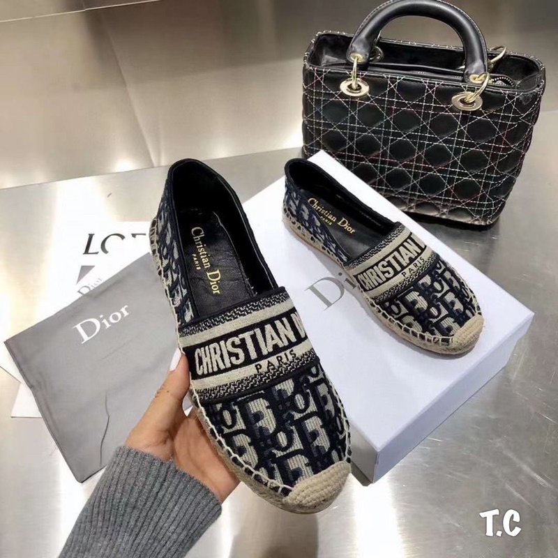Giày slipon D i o r thêu vân nổi viền cói fullbox