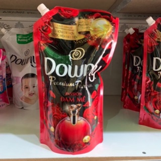 Nước xả vải Downy hương nước hoa, túi 1,4L