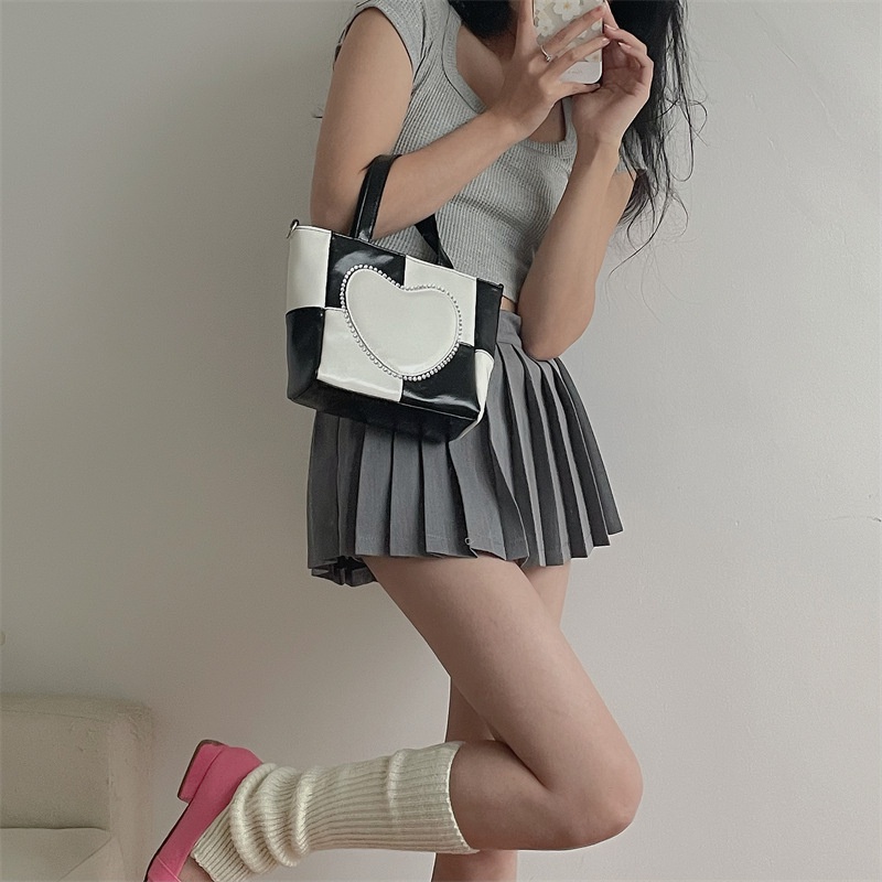 Túi xách tay IELGY họa tiết màu kẻ ô tương phản trái tim dành cho nữ