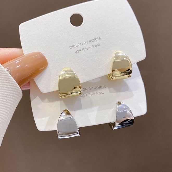 Khuyên tai tam giác Mạ Bóng sáng cực chất GTG314