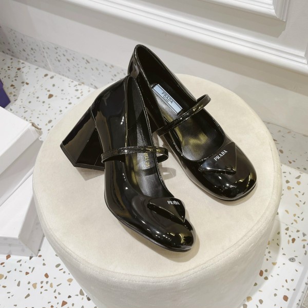 Giày hot hit gót 7cm Đen Trắng fullbox túi giấy hàng super