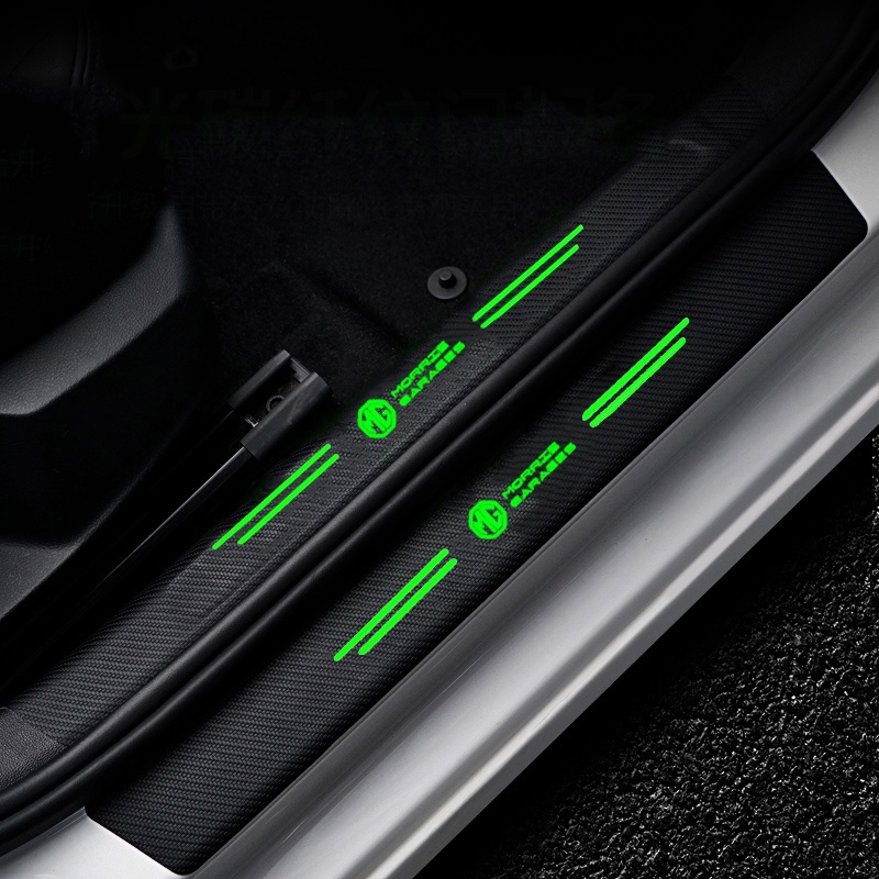 Set 5 Miếng Dán Bảo Vệ Cửa Xe Hơi Họa Tiết Sợi Carbon Phản Quang Chống Trầy Cho MG 3 5 6 MG HS ZS GS TF ZR Morris 3