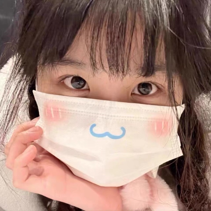 Khẩu trang mặt Cinamoroll và mặt Kitty dễ thương