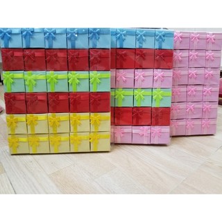 Combo 24 hộp đựng nhẫn, bông tai ép nơ loại thường KT 4x4x2,5cm