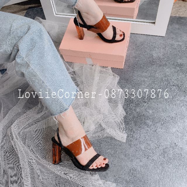 LOVIIECORNER- GIÀY SANDAL CAO GÓT QUAI MẢNH PHỐI QUAI TRONG - SANDAL CAO GÓT 9 PHÂN GÓT TRONG SUỐT MÀU TRÀ - G191277