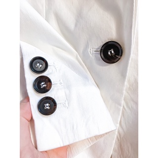 Vest blazer trắng tay 3 nút