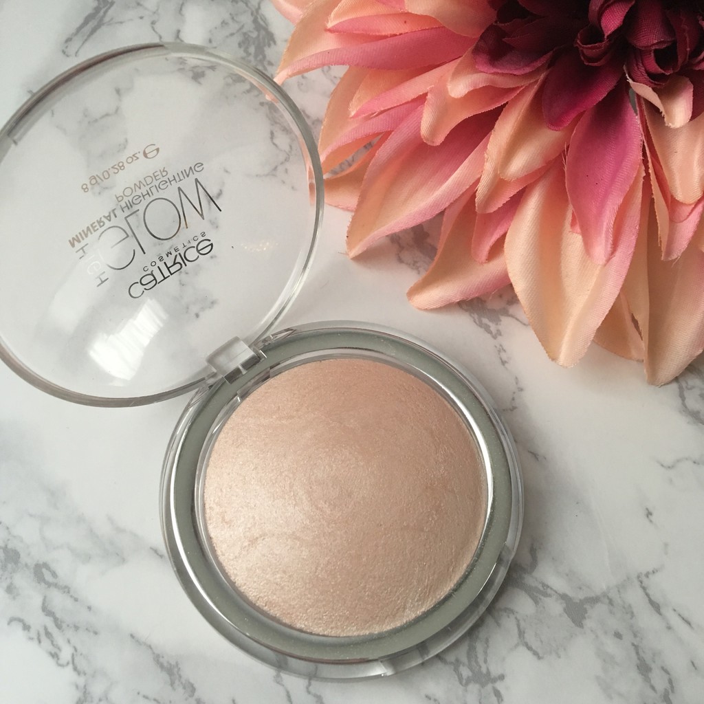Phấn bắt sáng Catrice High Glow Mineral Highlighting Powder