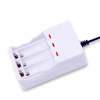 Bộ sạc pin tiểu AA/AAA 3 ngăn tiện dụng