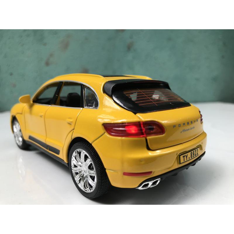 Mô hình xe ô tô Porsche MACAN 1:32