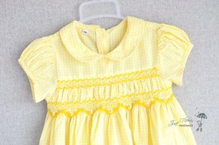 Đầm smock caro vàng