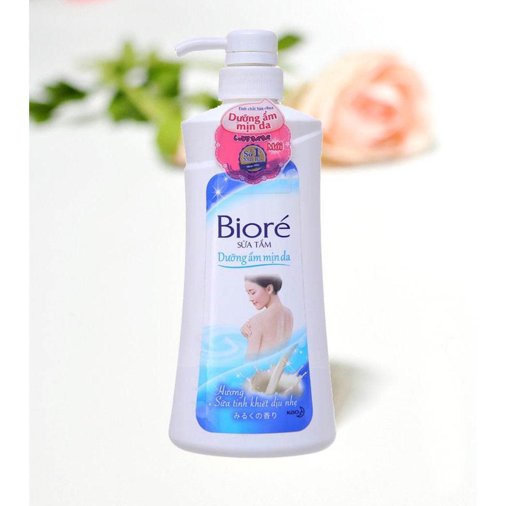 Sữa Tắm Biore Dưỡng Da Hương Sữa 530g