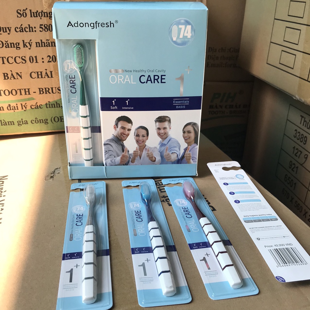 [FREESHIP] Bàn chải đánh răng - mã 270 [Sỉ 1 hộp gồm 30 chiếc] và có 4 mầu như hình - lông bàn chải mềm - mẫu mã đẹp