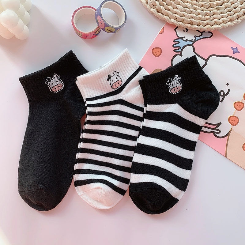 Tất vớ nữ cổ ngắn họa tiết bò sữa thời trang Unisex Hàn Quốc cotton co giãn thoáng khí - Only Store