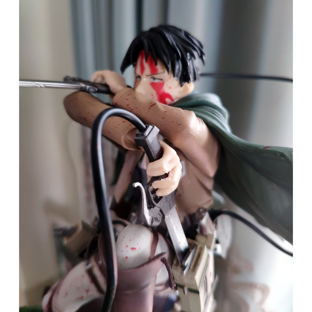 Tượng Mô hình figure nhân vật Levi Ackerman trong attack on titan đại chiến người khổng lồ anime Shingeki No Kyojin fig