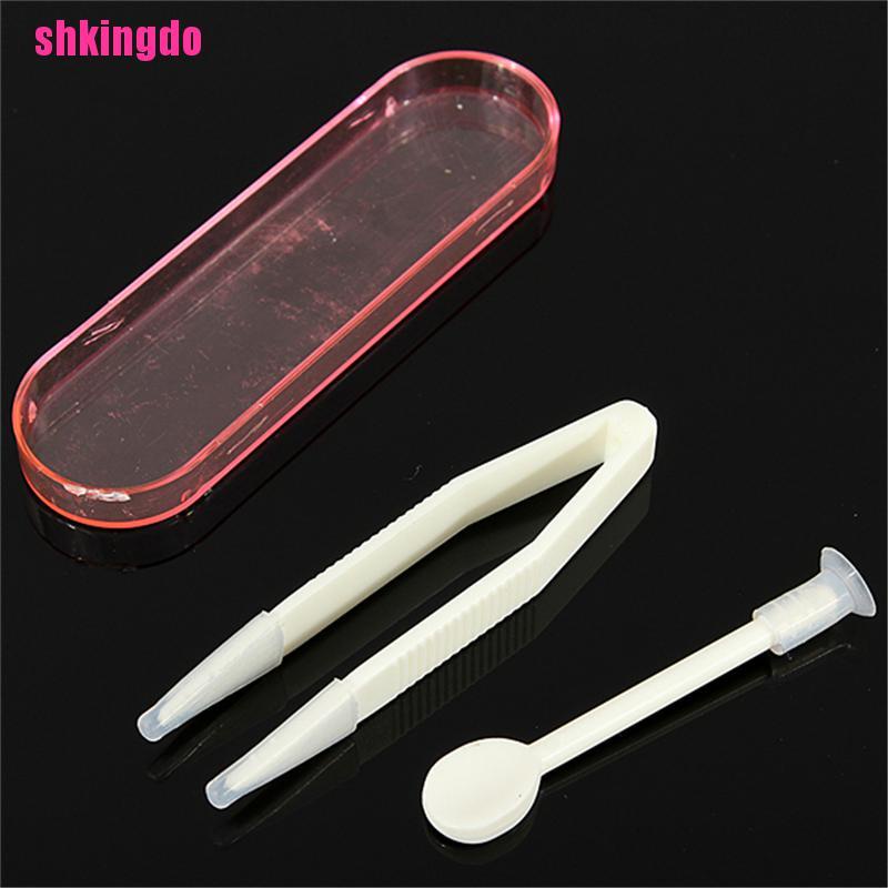 Bộ dụng cụ làm sạch kính áp tròng với thiết kế đầu mềm tiện dụng