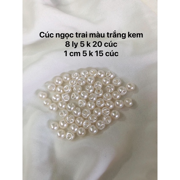 Cúc ngọc đen trắng