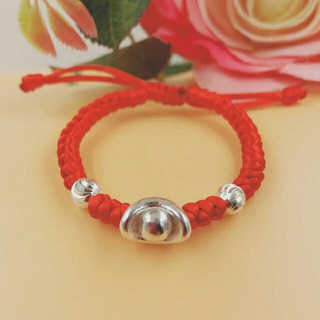 Vòng chỉ đỏ may mắn mix charm chĩnh bạc và bi bạc