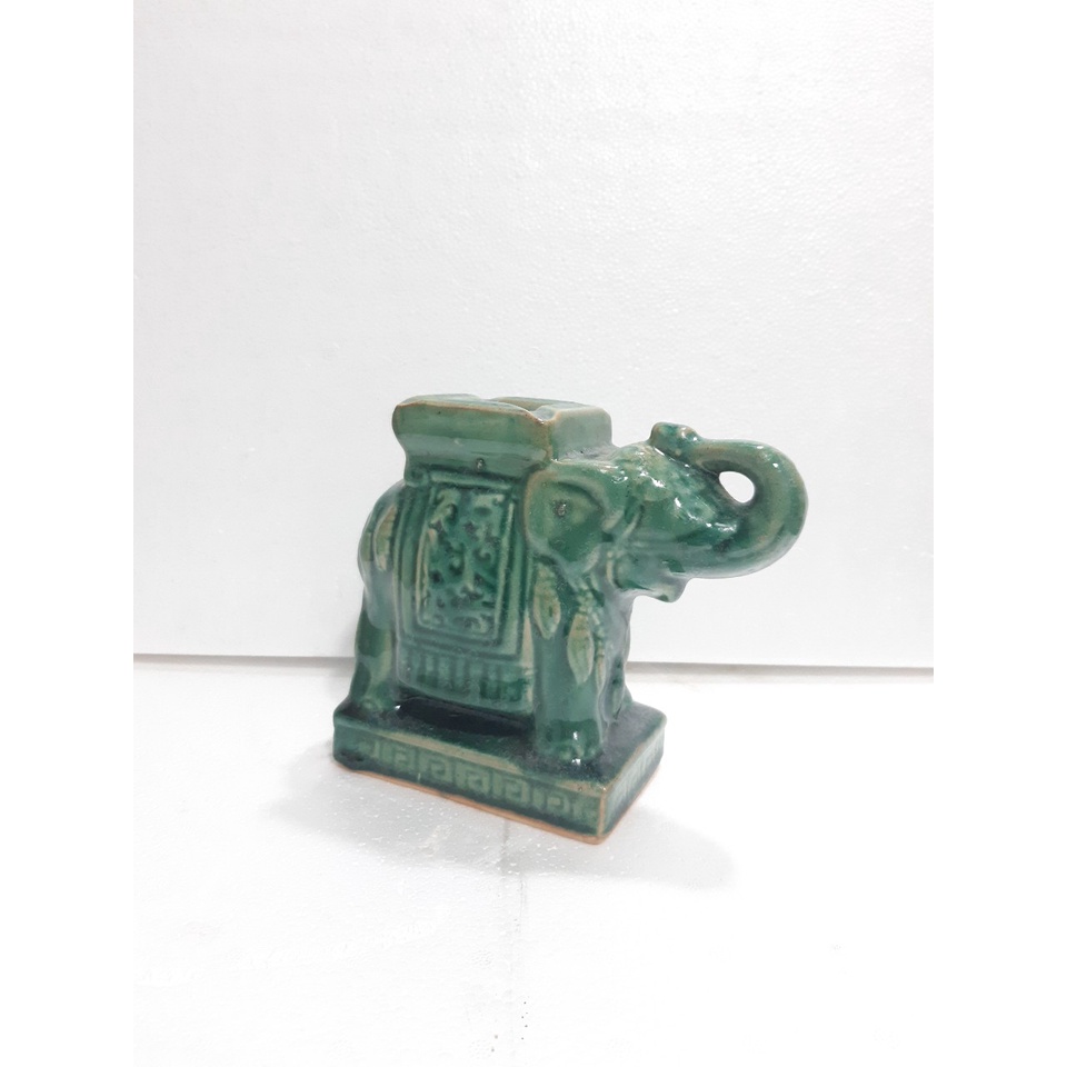 Đôn voi gạt tàn men xanh 15cm