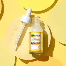 Tinh chất tăng cường sáng da mờ thâm Garnier Light Complete 30x Vitamin C Booster Serum 30ml