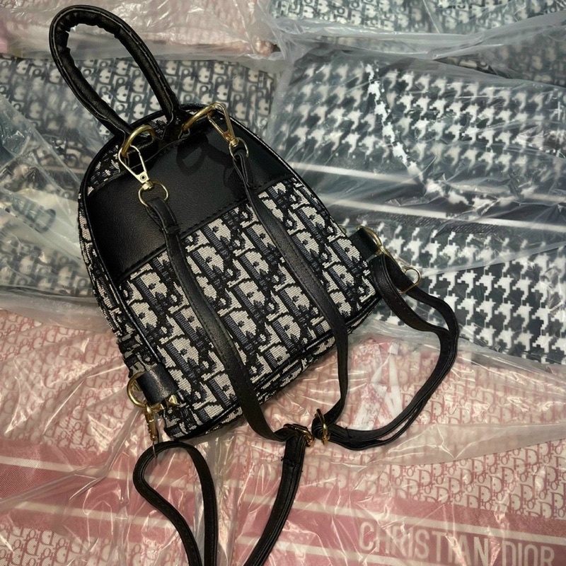 Balo mini chất liệu vải dù hoạ tiết chữ siêu đẹp