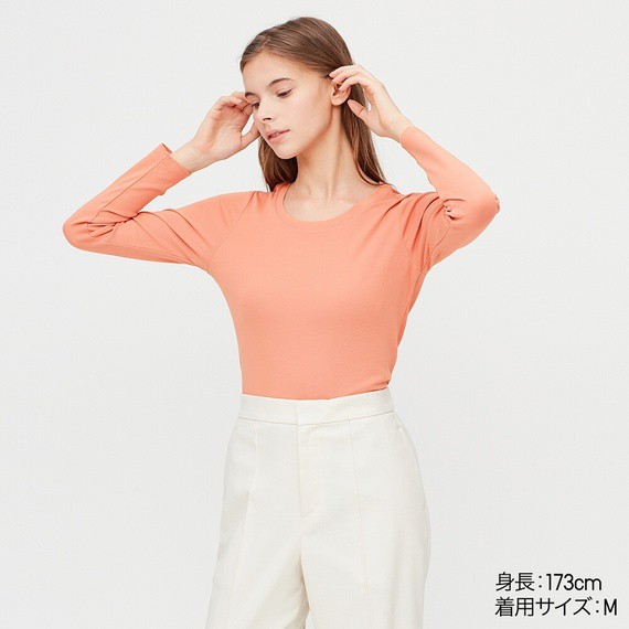 Áo phông nữ cổ tròn tay lỡ xinh xắn của Uniqlo